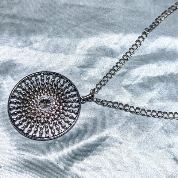 Statement Necklace- Rhinestone-Long Chain-Handmade-Silver tone-Starburst Pendant - Picture 6 of 13